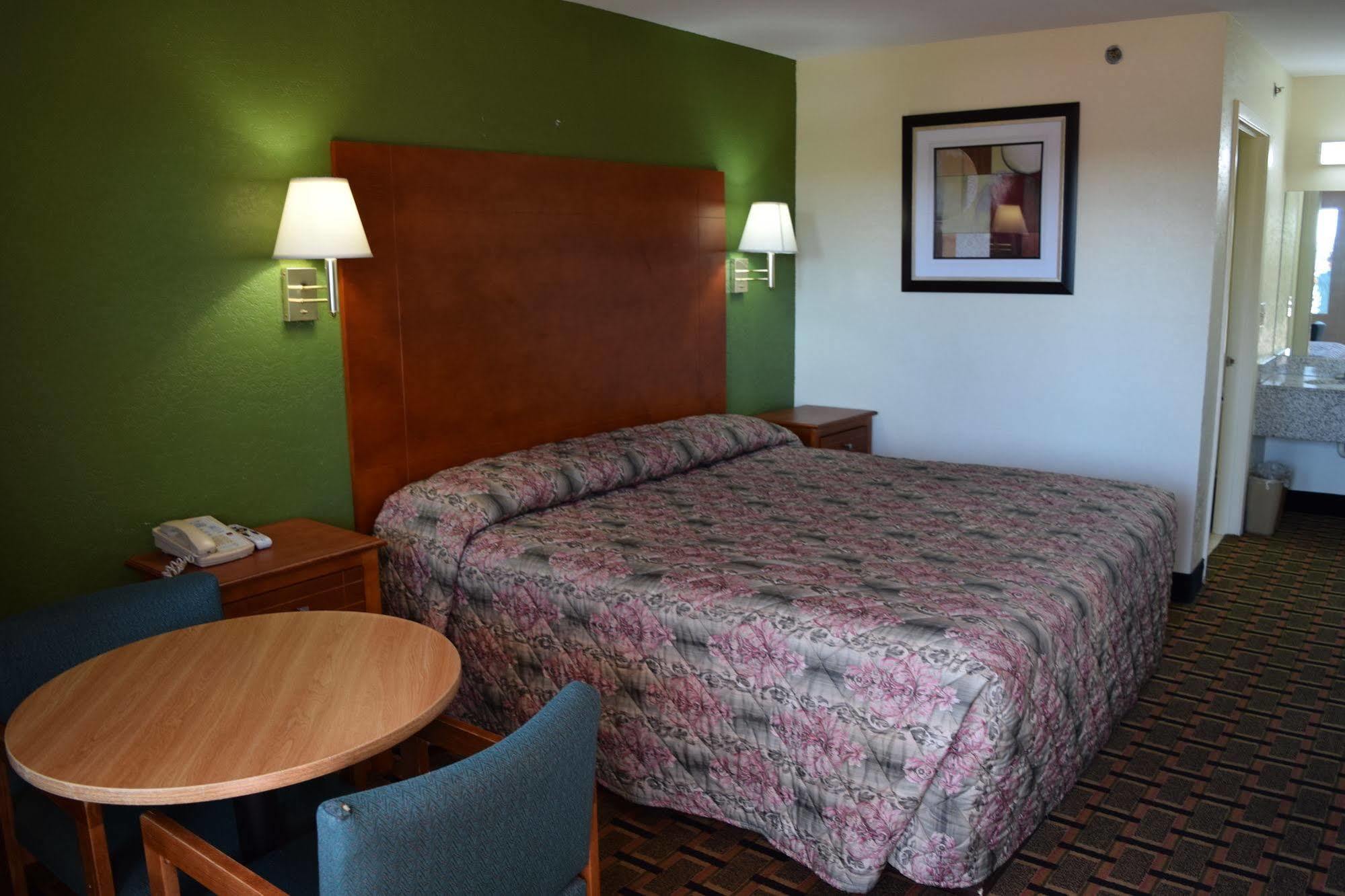 Royal Inn & Suites Douglasville Eksteriør bilde